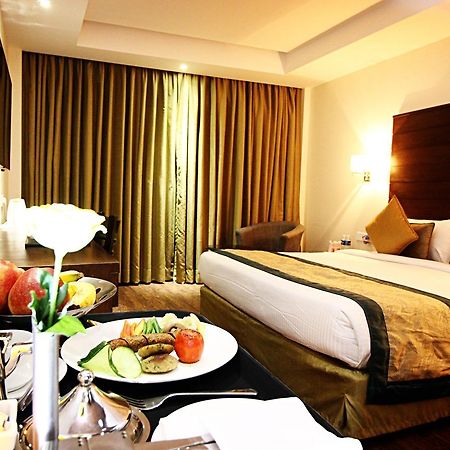 Aravali Clarks Inn Alwar Exterior photo