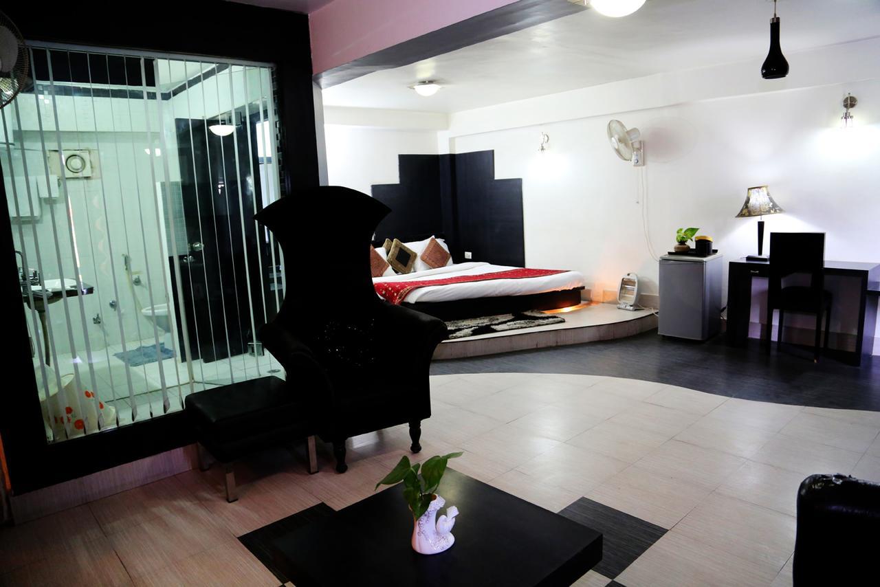 Aravali Clarks Inn Alwar Exterior photo